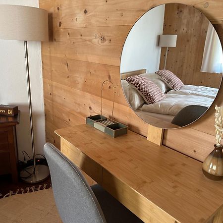 Strohlehm'Zhaus Apartment Weiden am See Bagian luar foto